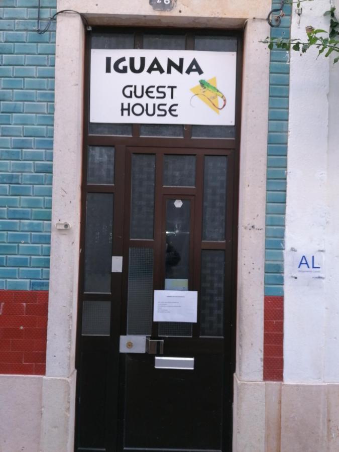 Iguana Guesthouse Lagos Exterior photo